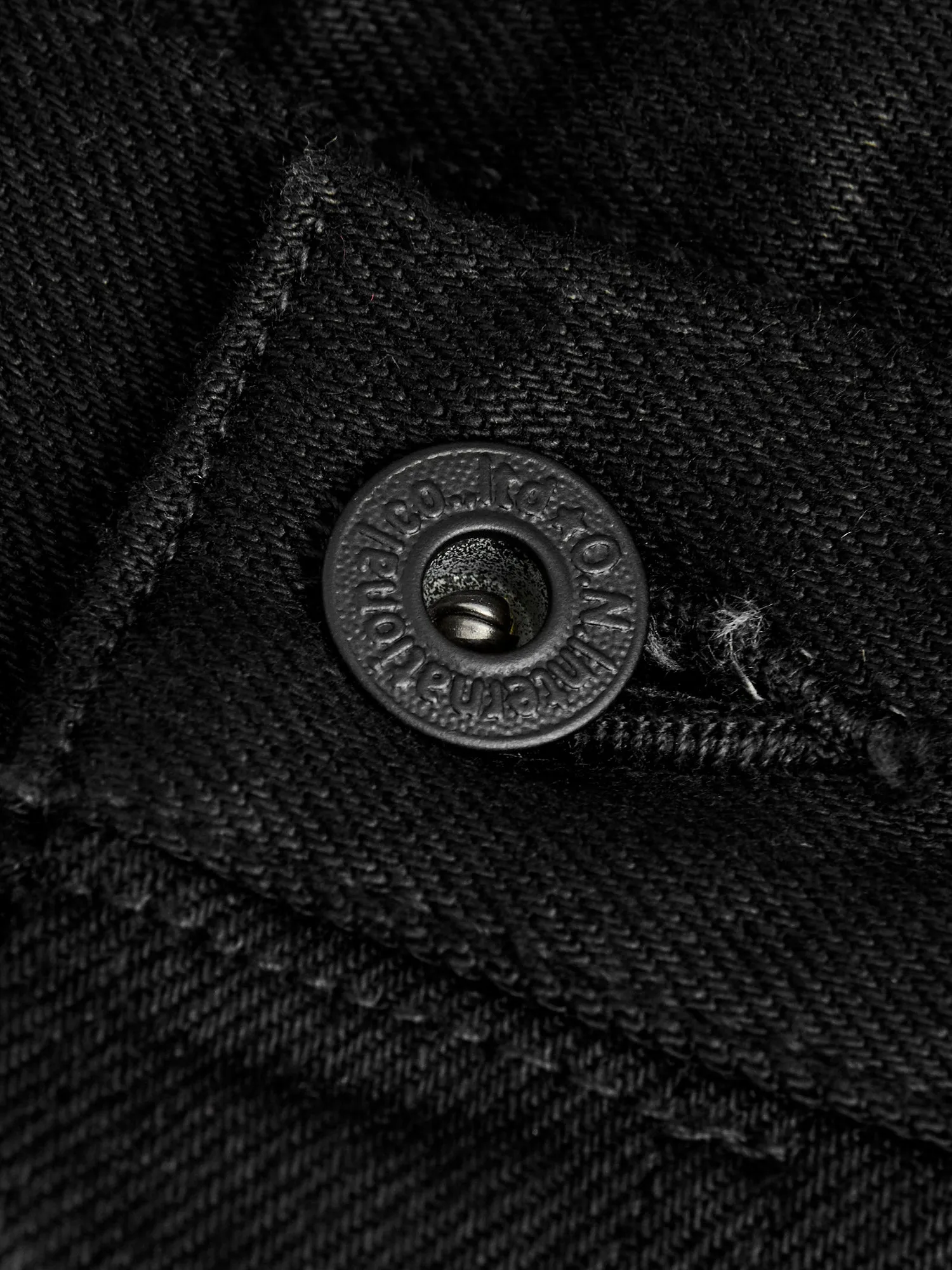 642-13BK "Jet Black" 13oz Selvedge Denim - Relaxed Tapered Fit