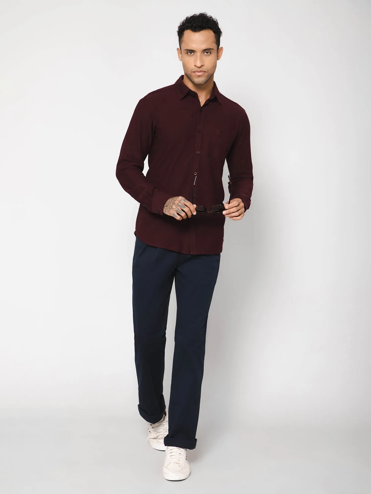 Cantabil Cotton Blend Solid Wine Full Sleeve Casual Shirt for Men with Pocket