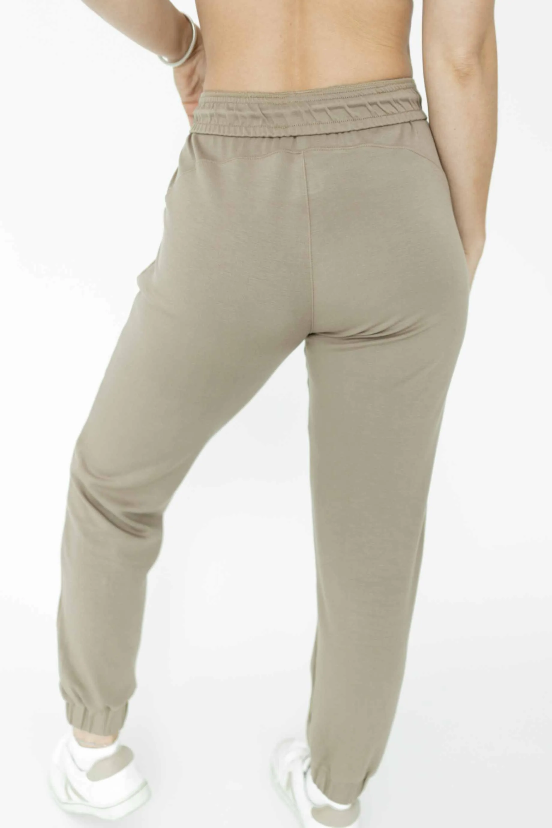 Jet Set Jogger