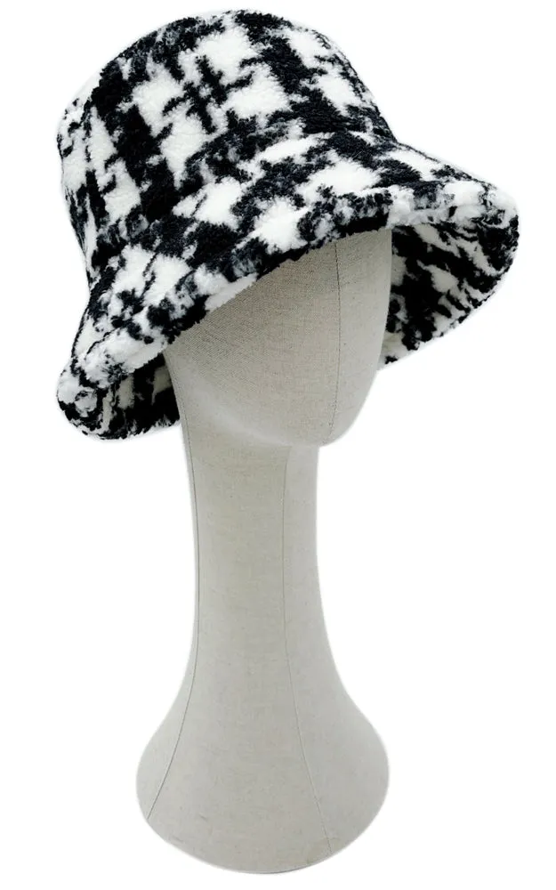 YHU220032 Plaid Sherpa Soft Faux Fur Bucket Hat